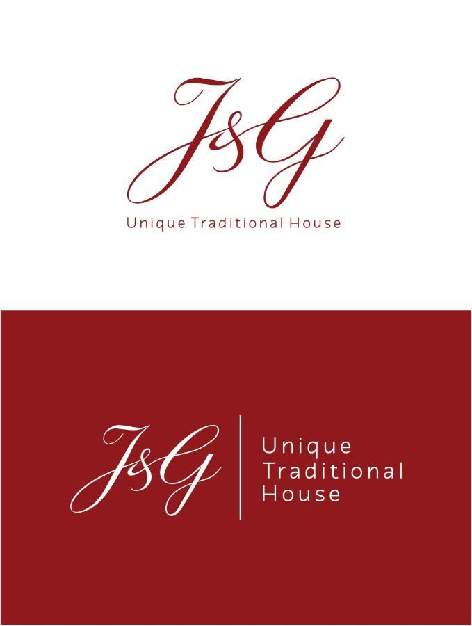 Unique Traditional House, Hosted By J&G Τίρανα Εξωτερικό φωτογραφία